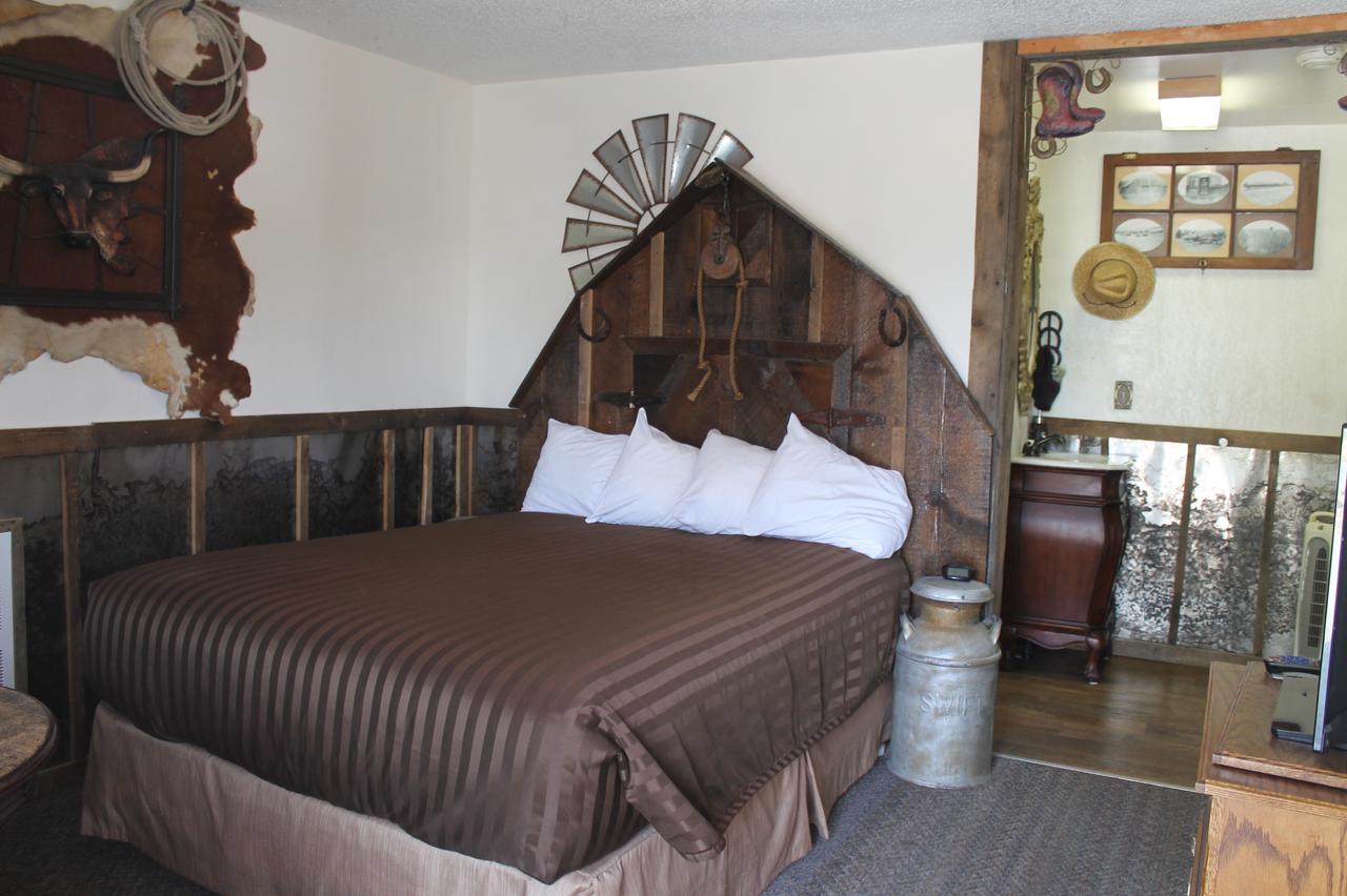 Black Bear Motel Davenport Luaran gambar