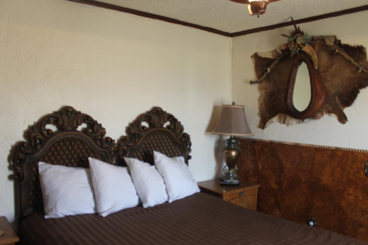 Black Bear Motel Davenport Luaran gambar