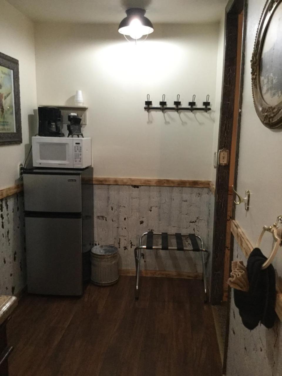 Black Bear Motel Davenport Luaran gambar