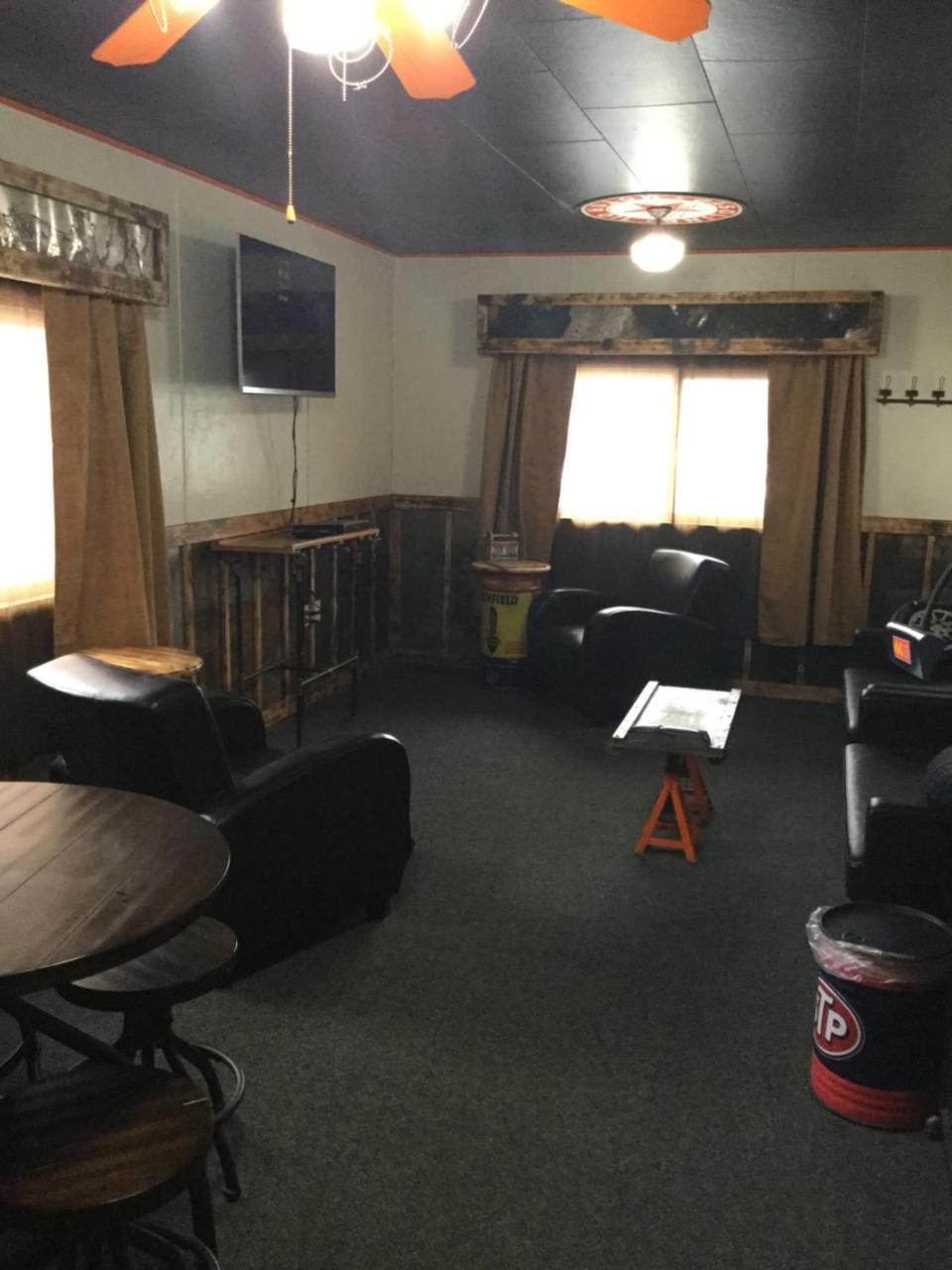 Black Bear Motel Davenport Luaran gambar