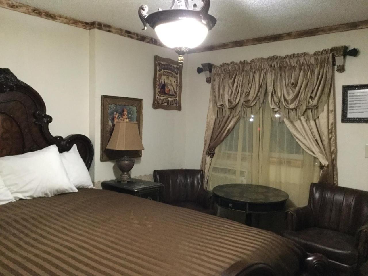 Black Bear Motel Davenport Luaran gambar