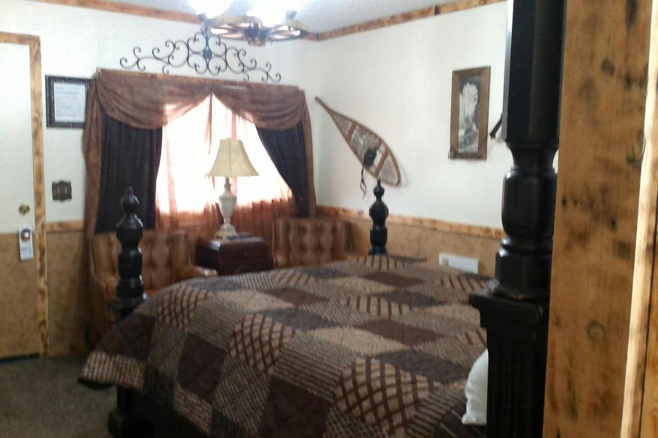 Black Bear Motel Davenport Luaran gambar